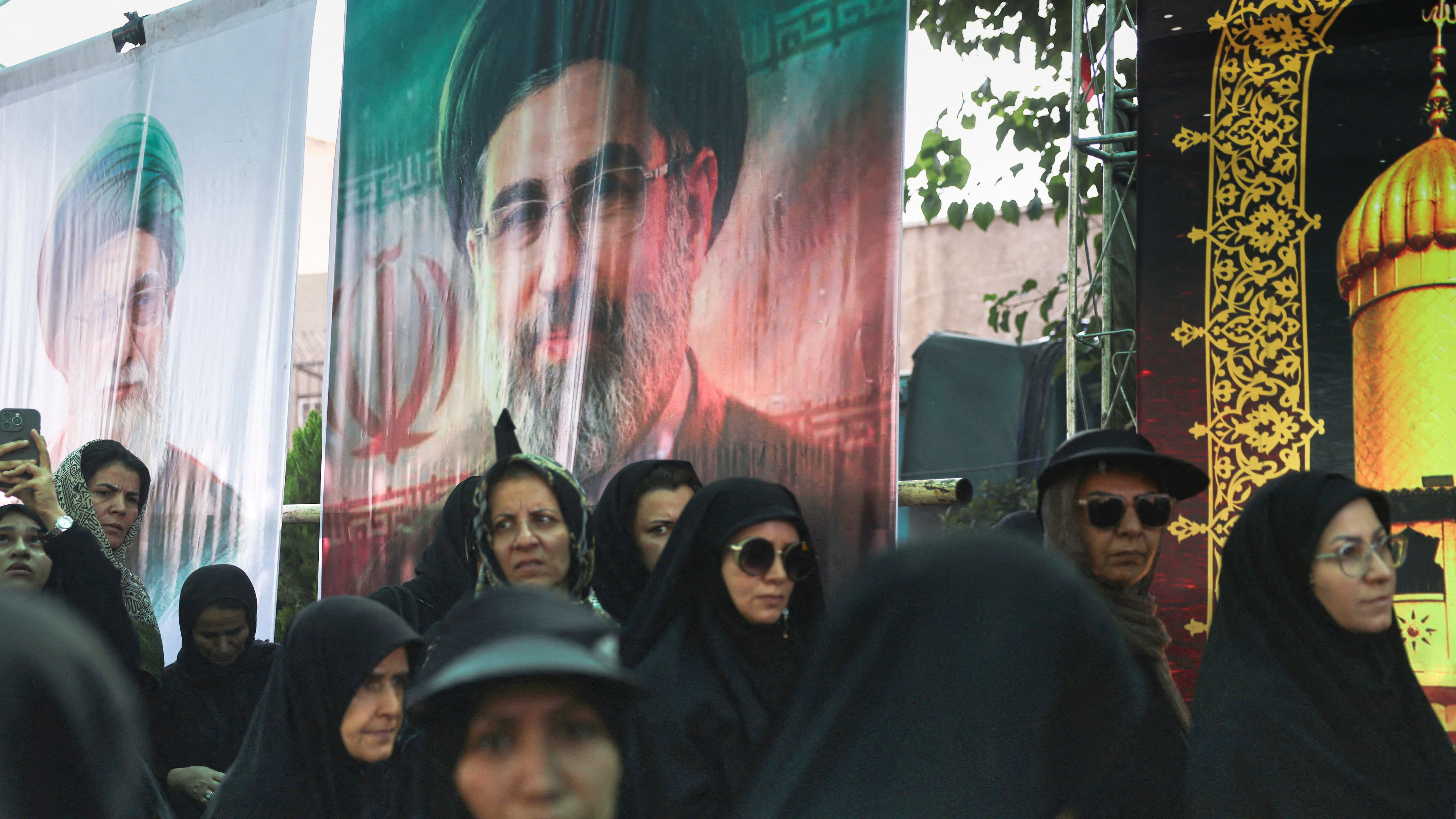 Image linked from the original feed: Communication with Iranian supreme leader 'very difficult', Pezeshkian says