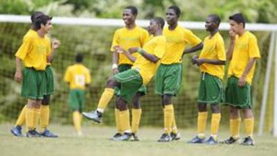 The story of the Fugees children's football team - made up of refugees from war-torn countries all over the world - is set to be made into a feature film.