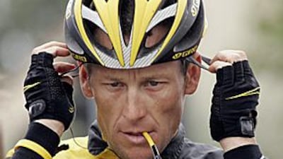 Lance Armstrong will compete in the Tour of Ireland for the first time since 1992.