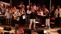 A fundraiser concert near Paris in support of the Gazan artist Mahmoud Mabrouk. Photo: Maan for Gaza