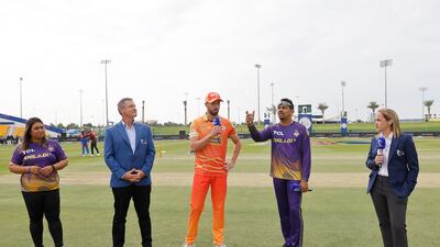 James Vince of Gulf Giants and Sunil Narine of Abu Dhabi Knight Riders at the toss