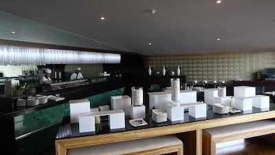 At the Creekside restaurant, at the Sheraton Dubai Creek Hotel & Towers, the teppanyaki grill and the fresh tempura are the most rewarding buffet items.