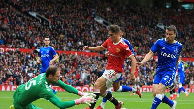 Daniel James - 7. A busy bee as ever. Needs more end product, but part of a convincing first half display.