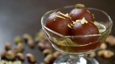 Dessert: Gulab jamun