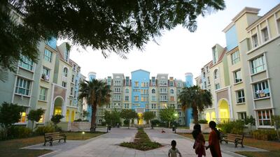 Discovery Gardens apartments: Q3 down 7%. Studio - Dh45-52,000. 1BR - Dh60-72,000. 2BR - Dh80-90,000. 3BR - N/A. Q3 2013-Q3 2014 up 23%. Pawan Singh / The National