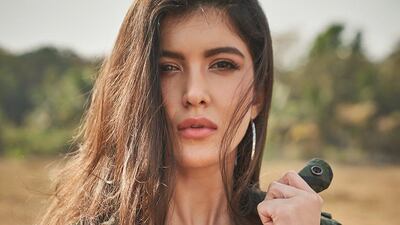 Shanaya Kapoor, the daughter of actor Sanjay Kapoor and Maheep Kapoor, is all set to make her Bollywood debut. Courtesy Instagram @karanjohar