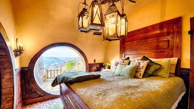 5. A cosy underground earth house in Orondo, Washington, United States.