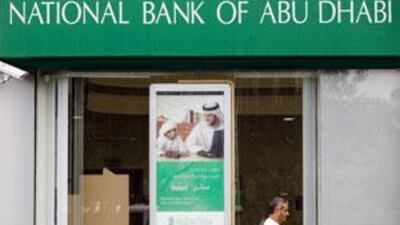In anticipation of a positive debt restructuring deal at Dubai World, banks such as NBAD are preparing fresh bond issues.
