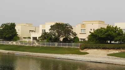 The Meadows villas. Q2 up 4%. 3BR - Dh220-270,000. 4BR - Dh230-300,000. 5BR: Dh270-350,000. Q2 2013-Q2 2014 up 4%. Jeffrey E Biteng / The National