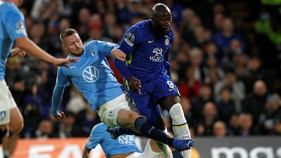 Romelu Lukaku 7 – Scythed down in box by Lasse Nielsen before he looked set to end scoring drought to earn Jorginho’s penalty. Hurt ankle in process and couldn’t continue. Had started game well and injuries to his two key attackers will be major concern for Thomas Tuchel. AFP