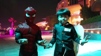 Little runners dressed in costume