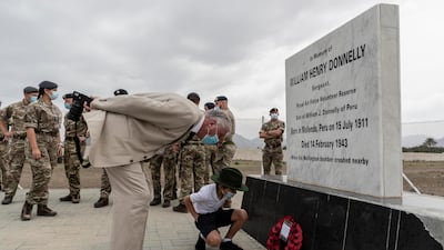 Minutes later, the port propeller broke off and the plane crash-landed among date palm groves in Sayh Dhadnah, Fujairah.