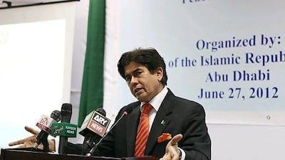 Jamil Ahmed Khan, Pakistani ambassador to the UAE, announced a new hotline on the sidelines of a seminar last night aimed to educate more than 50 students on international policies.