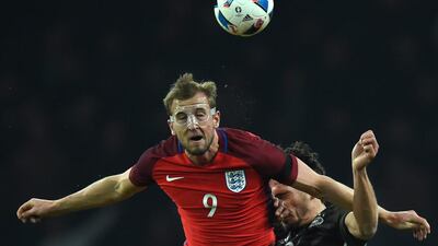 German Mats Hummels (R) and Harry Kane of England in action during the international friendly soccer match between Germany and England in Berlin, Germany, 26 March 2016. EPA/SOEREN STACHE