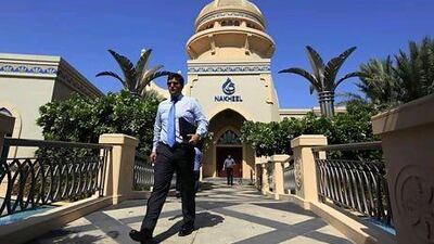 Nakheel said it had taken deposits on nearly Dh1bn of property for the first phase of villas it plans to build at its Jumeirah Park. Above, the company's sales office in Dubai. Satish Kumar / The National