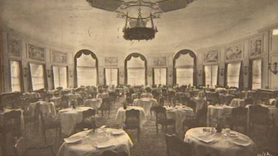 The main dining room as it was in the late 1920s. Photo: Hotel Provencal Historic Archive