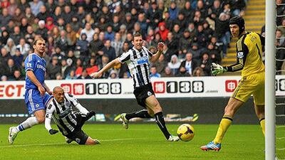 Yoan Gouffran put Newcastle ahead with a brilliant header past Petr Cech. Shaun Botteril / Getty Images