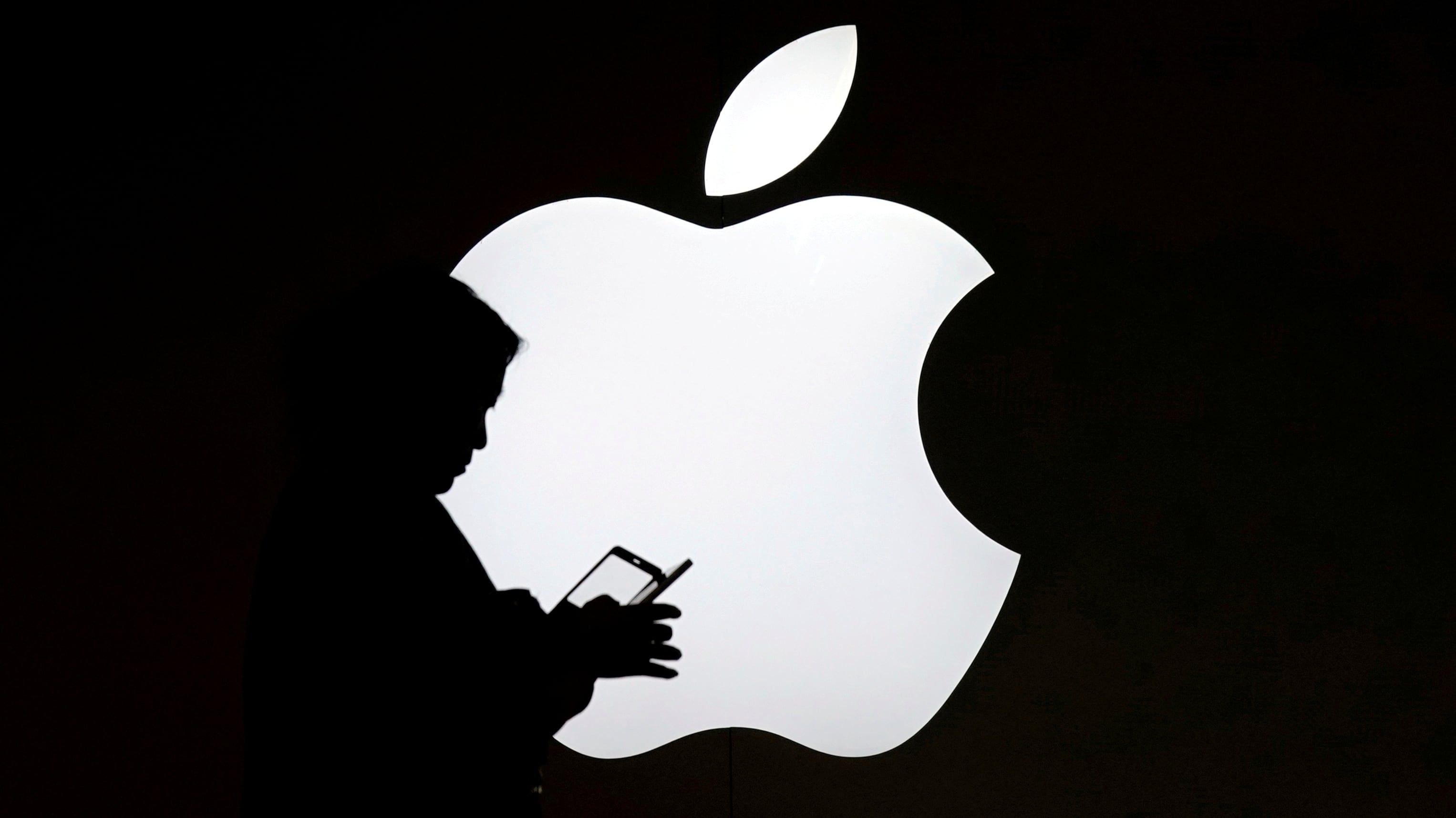 A $2, 000 foldable iPhone? What to expect from Apple event this week