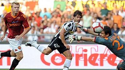 Diego turned down the likes of Barcelona and Inter Milan when he first moved to Europe. Now at Juventus he is fulfilling the promise he showed as a youngster with the Brazilian side Santos.