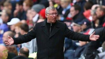 Sir Alex Ferguson failed to win the battle of mind games over Manchester City coach Roberto Mancini.