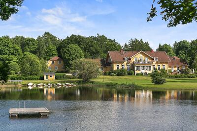Toftaholm Herrgård, Sweden. Courtesy hotels.com