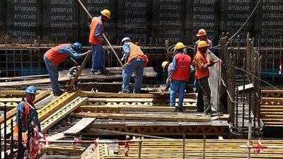 The Abu Dhabi Government is taking 'appropriate steps' to expedite late payments to contractors, engineers and architects. Delores Johnson / The National