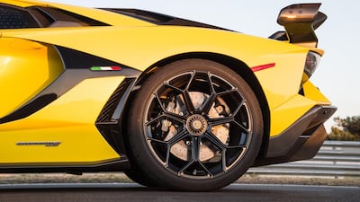 The car has rear-wheel steering, which make it feel like a much smaller mid-engined car. Lamborghini