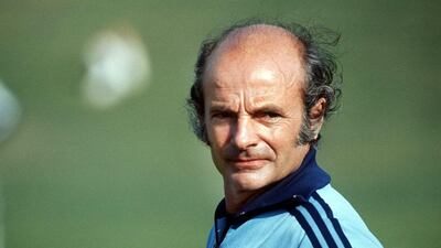 An archive image dated in 1976 and made available on 18 September 2015 of former head coach of Bayern Munich Dettmar Cramer during a training session in Munich, Germany. Istvan Bajzat / EPA