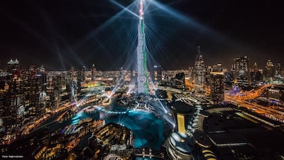 Light up 2018 sees an area of more than 100,000 square metres lit up in a world record-breaking light show. Emaar Properties
