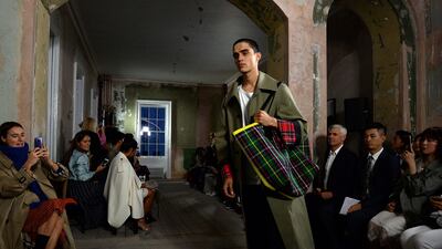 A model presents a creation at the Burberry Spring/Summer 2018 show at London Fashion Week in London, Britain September 16, 2017. REUTERS/Mary Turner