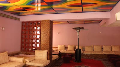 Painted ceiling panels by Mohammed Melehi and wood claustra by Mohammed Chabaa in the Roses du Dades Hotel, 2016. Emma Chubb-Maud Houssais / Courtesy Faraoui & de Mazières studio. Patrice and Pauline de Mazières archives