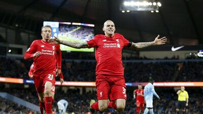 Carl Recine / Reuters