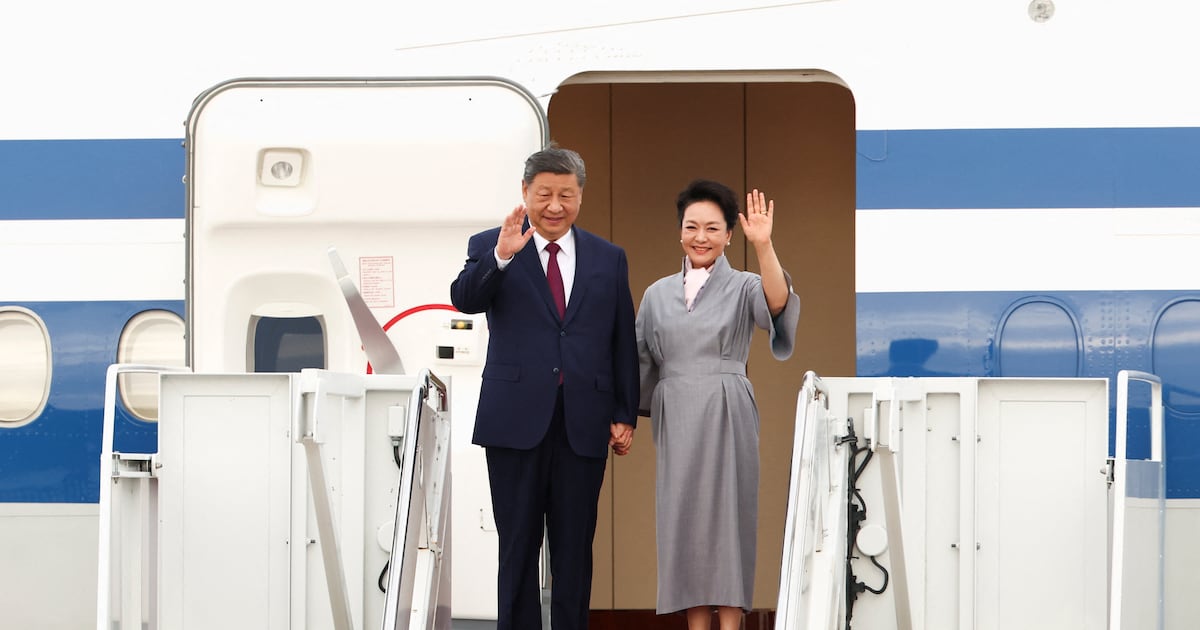Trump welcomes Xi to Washington for high-stakes US-China summit