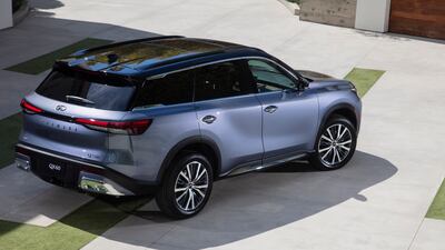 Safety features include: rear automatic braking, predictive forward collision warning, forward emergency braking with pedestrian detection, adaptive front lighting and auto-leveling headlights, and an LCD rear-view mirror