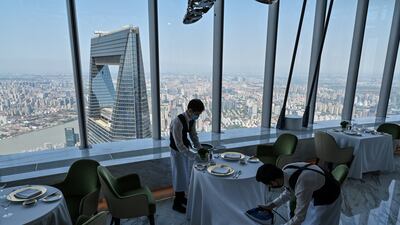 All guests get 24-hour butler service and access to the swimming pool and fitness centre, located on the 84th and 85th floors respectively.