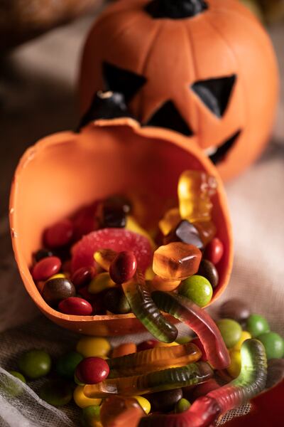 Jack-o'-lantern pinata from The Cake Boutique