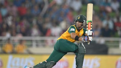 JP Duminy is, perhaps, one of the game's best finishers and is ideal to come in at No 6. He was handy for South Africa, having scored 187 runs that included a fifty, leading his side to the semi-finals. He can bowl some spin, too. Gareth Copley / Getty Images