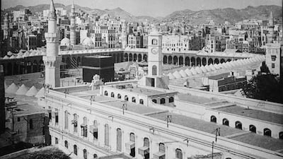 The Kaaba seen from above in 1910 with Makkah city in the background. Photo: Library of Congress