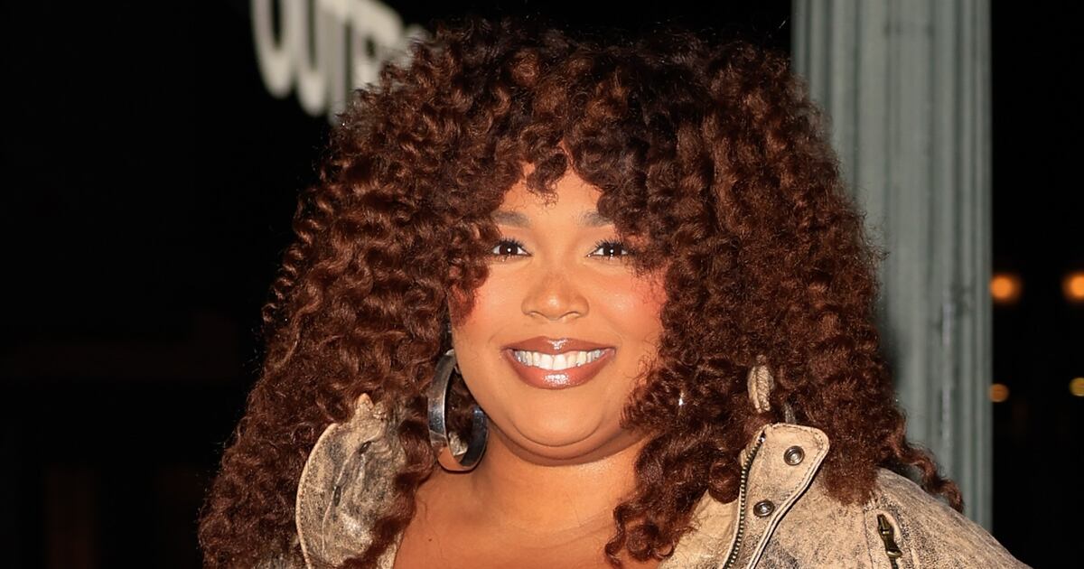 Blusky Rapper Celebrities who have left X for Bluesky, from Stephen King to Lizzo ...