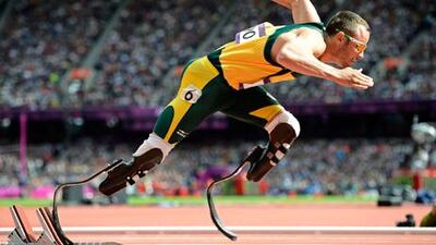 South African paralympic star Oscar Pistorius is being questioned by South African police for shooting his girlfriend. Reuters / Dylan Martinez