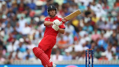 LONDON, ENGLAND - JUNE 19: Jonathan Trott of England hits out during the ICC Champions Trophy Semi-Final match between England and South Africa at The Kia Oval on June 19, 2013 in London, England. (Photo by Paul Gilham/Getty Images) *** Local Caption *** 170852560.jpg