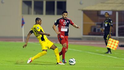 The first goalless draw since the stalemate between Al Ahli and Baniyas in the Pro League's eighth week was played out between Al Shaab and Al Wasl at the Khaled bin Mohammed Stadium. Al Ittihad