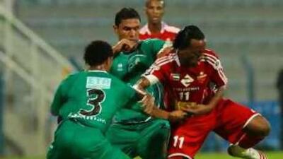 Al Ahli, in red, beat Al Shabab in the Super Club. But they have to play better to win the league.