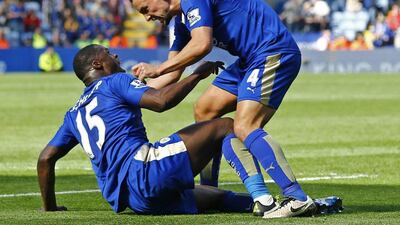 Leicester’s Jeffrey Schlupp is congratulated by Danny Drinkwater after being awarded a penalty after being fouled by West Ham’s Andy Carroll (not pictured) in the area. Reuters / Darren Staples