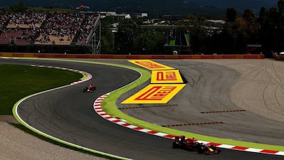 Daniel Ricciardo of Australia driving the (3) Red Bull leads teammate Max Verstappen of the Netherlands during the Formula One Spanish Grand Prixat Circuit de Catalunya on May 15, 2016 in Montmelo, Spain. (Dan Istitene/Getty Images)