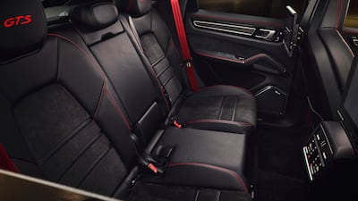 As well as a full-HD 12.3-inch touchscreen display, the system also features various interfaces, a voice-control system and online connection.