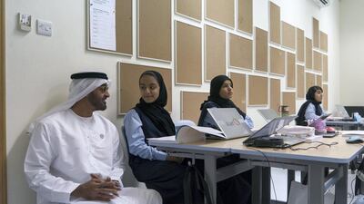 Sheikh Mohamed bin Zayed visits Al Asayel Primary School. Rashed Al Mansoori / Crown Prince Court - Abu Dhabi