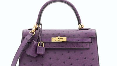 Avioline Ostrich Sellier Kelly 25 with palladium hardware. Estimate: £18,000 - 22,000. Courtesy Christie's