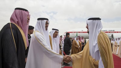 Sheikh Mohammed bin Zayed greets a Saudi dignitary upon arriving in Riyadh to attend the GCC Summit. Seen with King Salman Al Saud of Saudi Arabia. Mohamed Al Hammadi / Crown Prince Court - Abu Dhabi