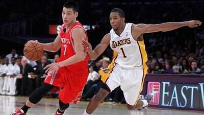 Jeremy Lin had 18 points and eight assists for the Rockets on Tuesday.